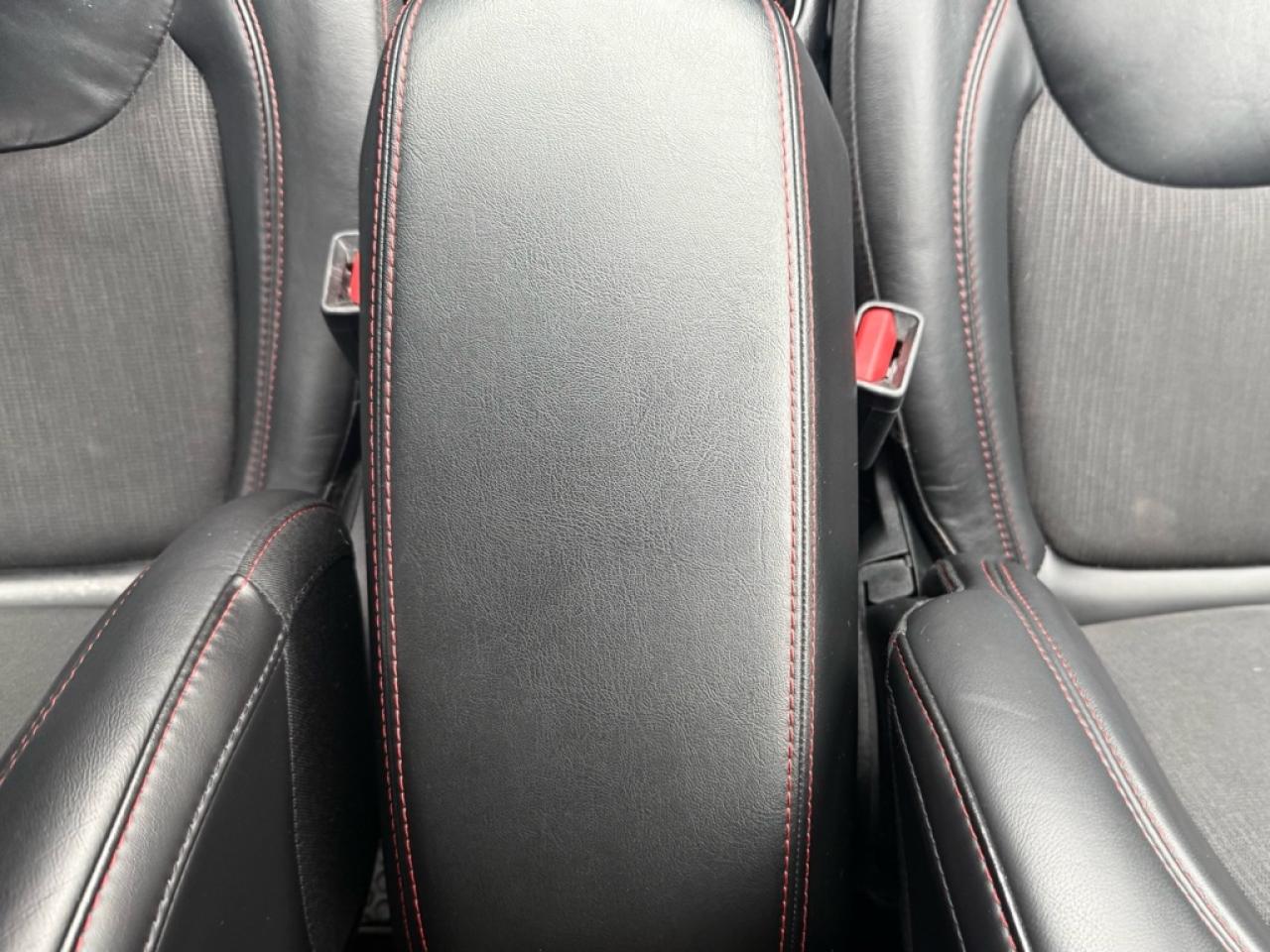 2018 Jeep Cherokee Trailhawk  -  Leather Seats - $78.88 /Wk Photo