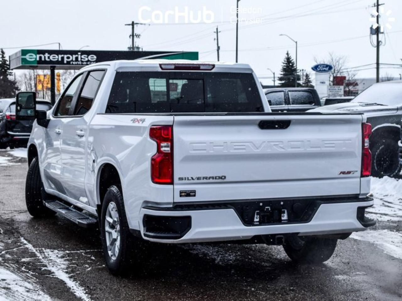 2023 Chevrolet Silverado 1500 RST 4WD Crew Cab 147" 5.3L Sunroof 13.4"Display Photo