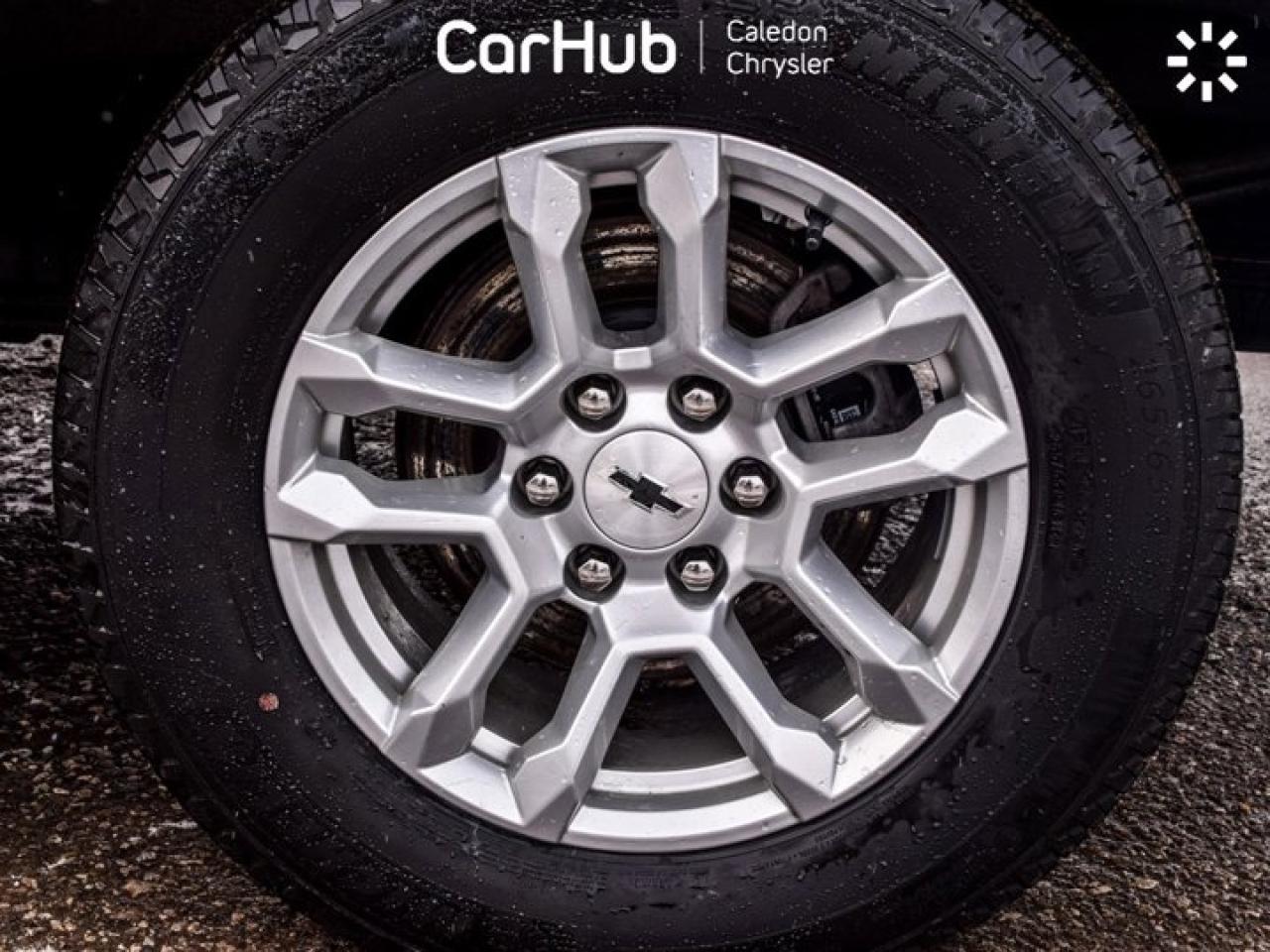 2023 Chevrolet Silverado 1500 RST 4WD Crew Cab 147" 5.3L Sunroof 13.4"Display Photo