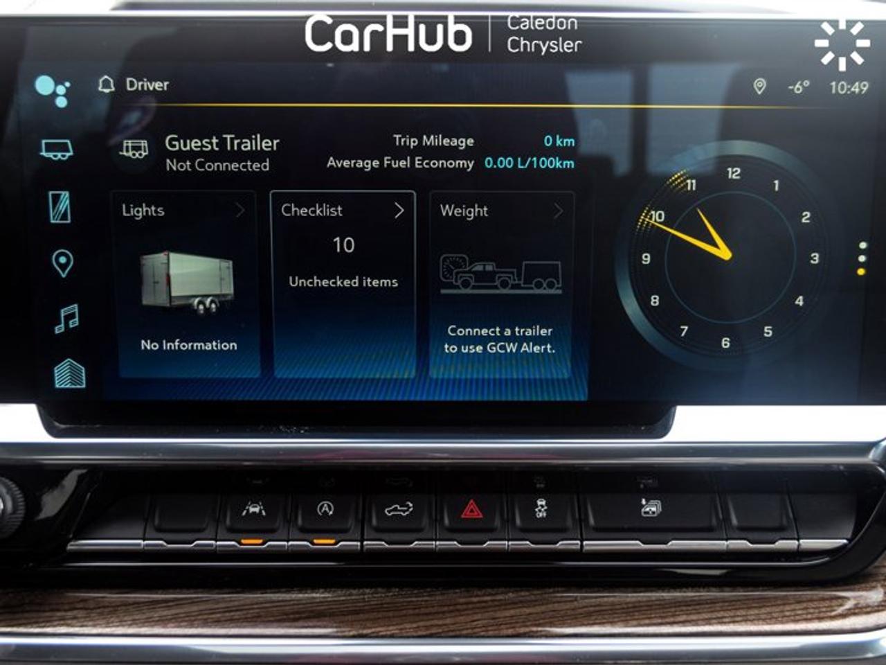 2023 Chevrolet Silverado 1500 RST 4WD Crew Cab 147" 5.3L Sunroof  5 passengers with captain chair Photo