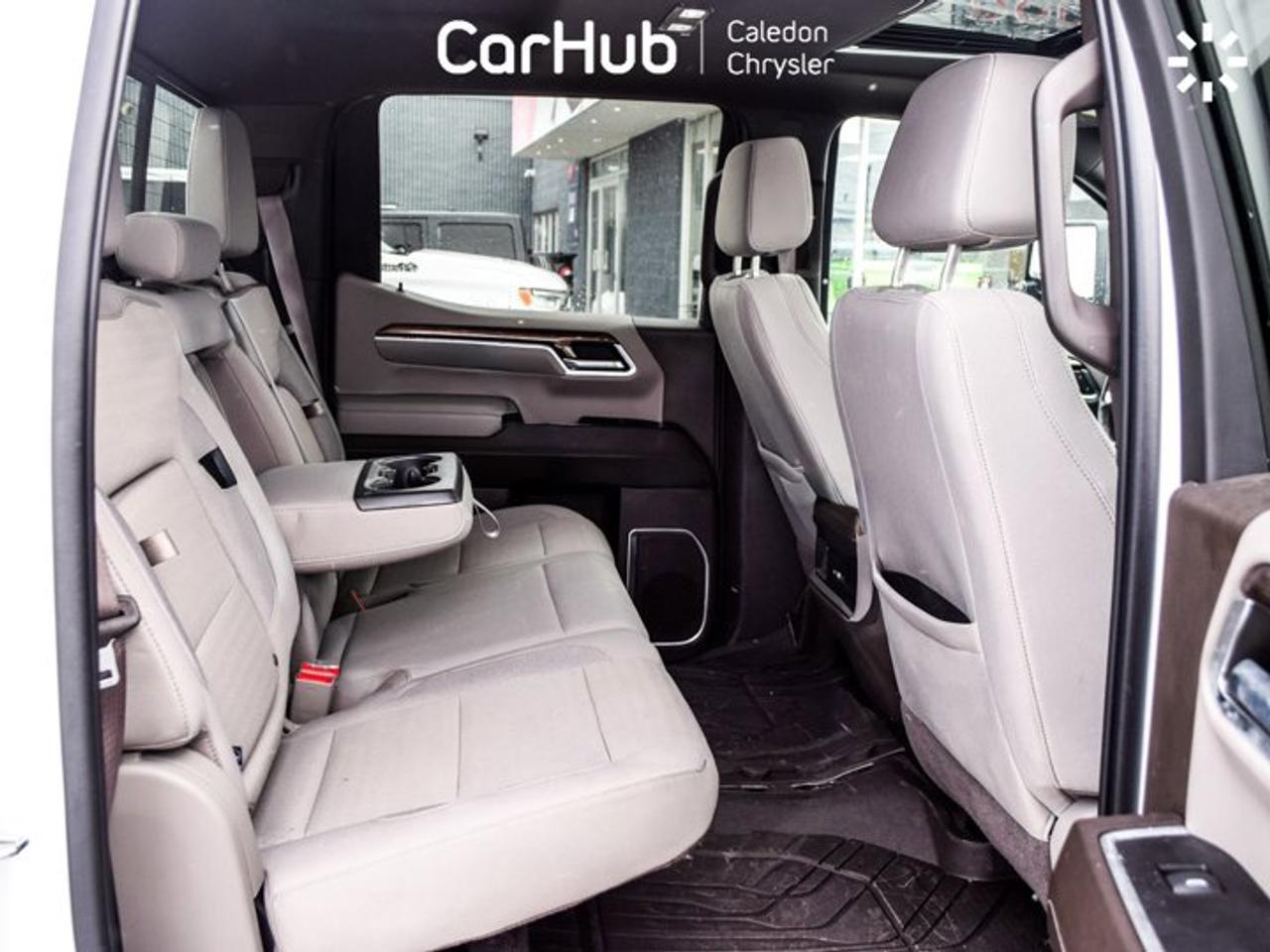 2023 Chevrolet Silverado 1500 RST 4WD Crew Cab 147" 5.3L Sunroof  5 passengers with captain chair Photo