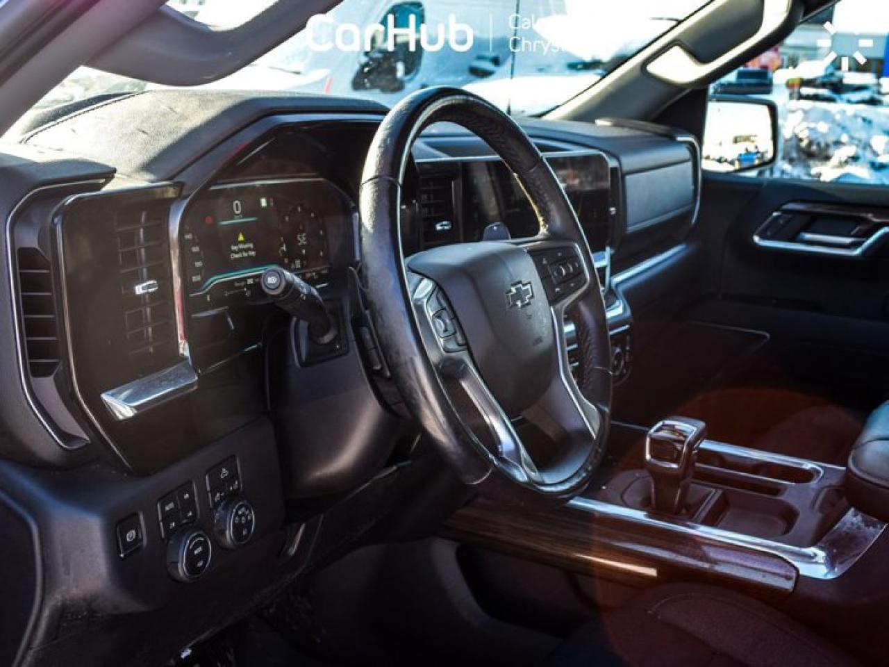 2023 Chevrolet Silverado 1500 RST 4WD Crew Cab 157" 6.2L Heated front Seats Alloy Rims Photo