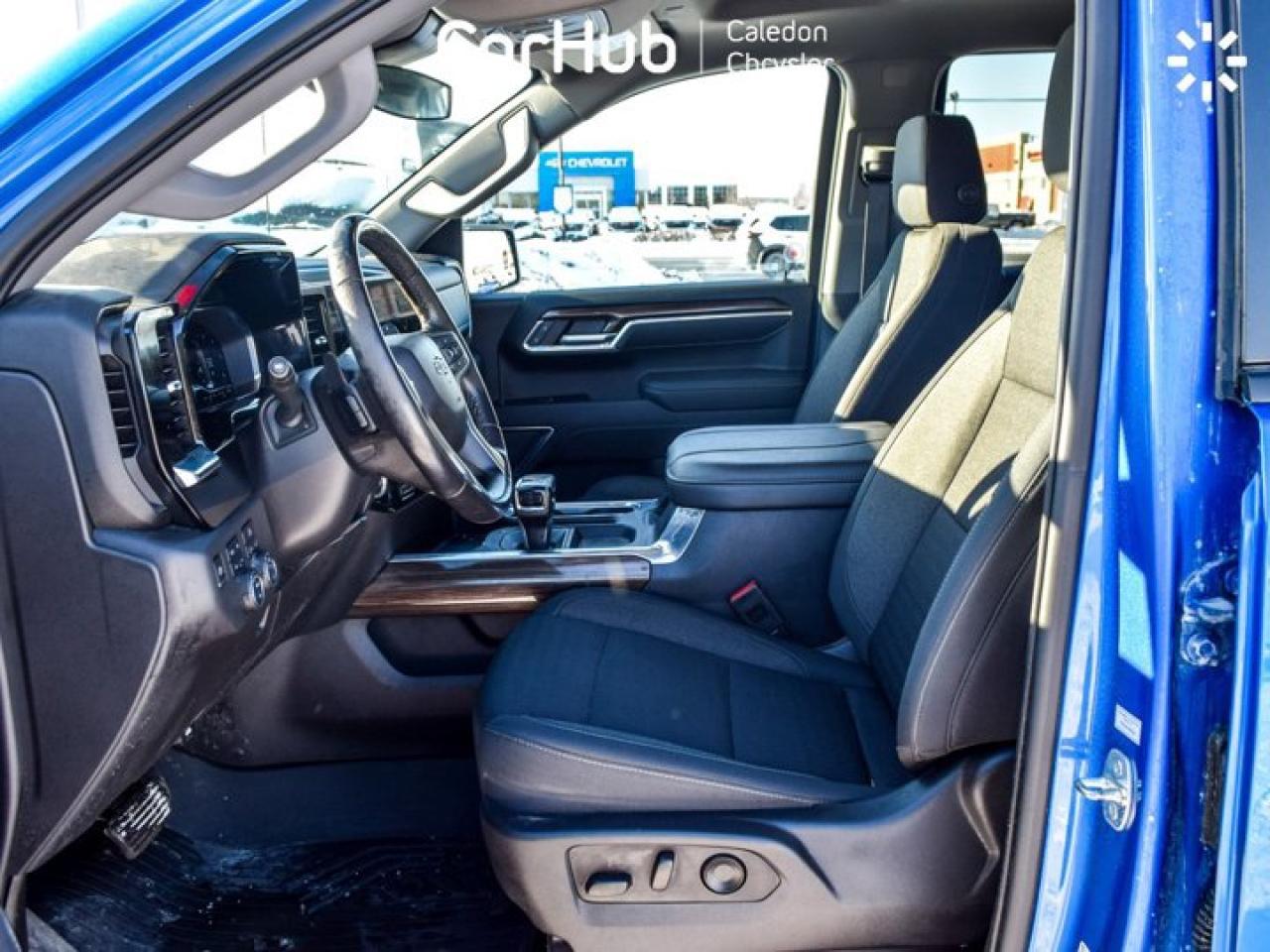 2023 Chevrolet Silverado 1500 RST 4WD Crew Cab 157" 6.2L Heated front Seats Alloy Rims Photo