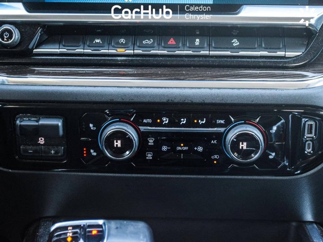 2023 Chevrolet Silverado 1500 RST 4WD Crew Cab 157" 6.2L  5 passengers with captain chair Rims Photo