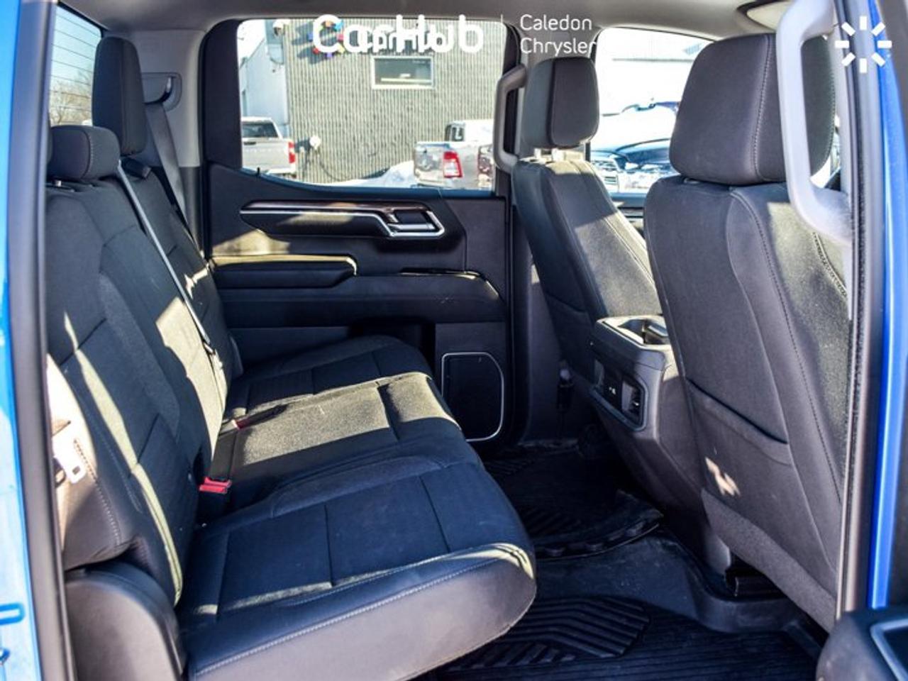 2023 Chevrolet Silverado 1500 RST 4WD Crew Cab 157" 6.2L  5 passengers with captain chair Rims Photo