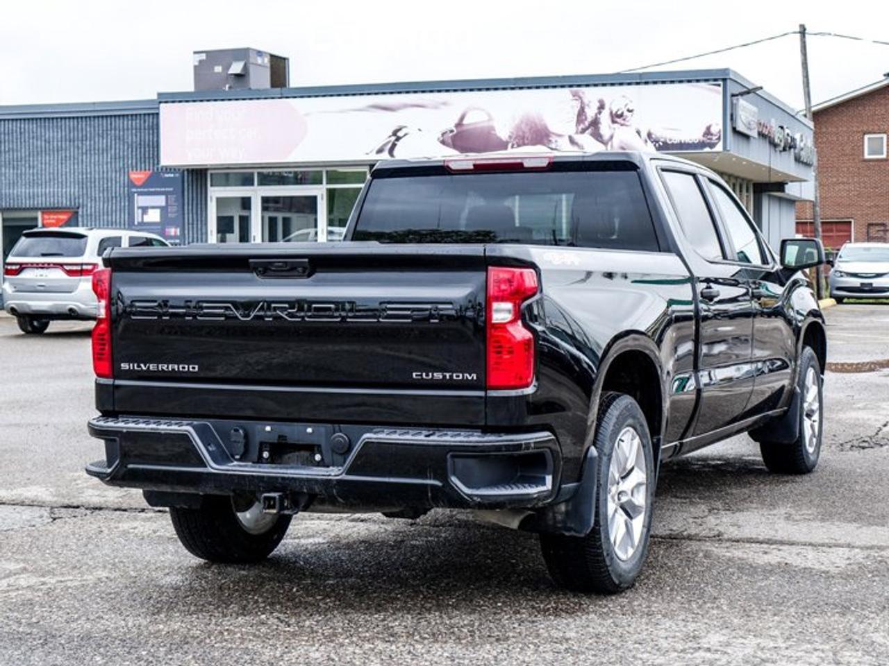 2024 Chevrolet Silverado 1500 Custom 4WD Crew Cab 157" Custom 6 Passenger R-Start Alloy Photo