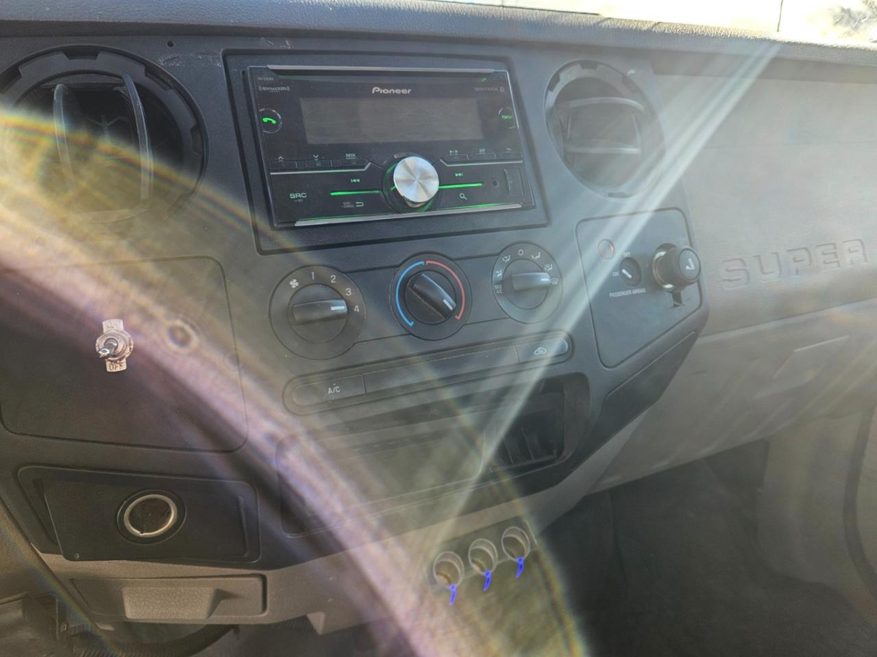 2008 Ford F-350 SD XLT 4WD Photo