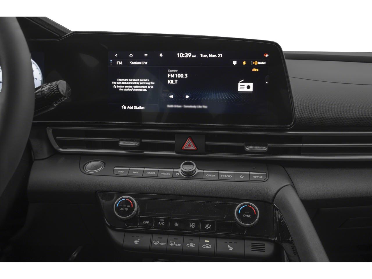 2025 Hyundai Elantra Luxury Photo