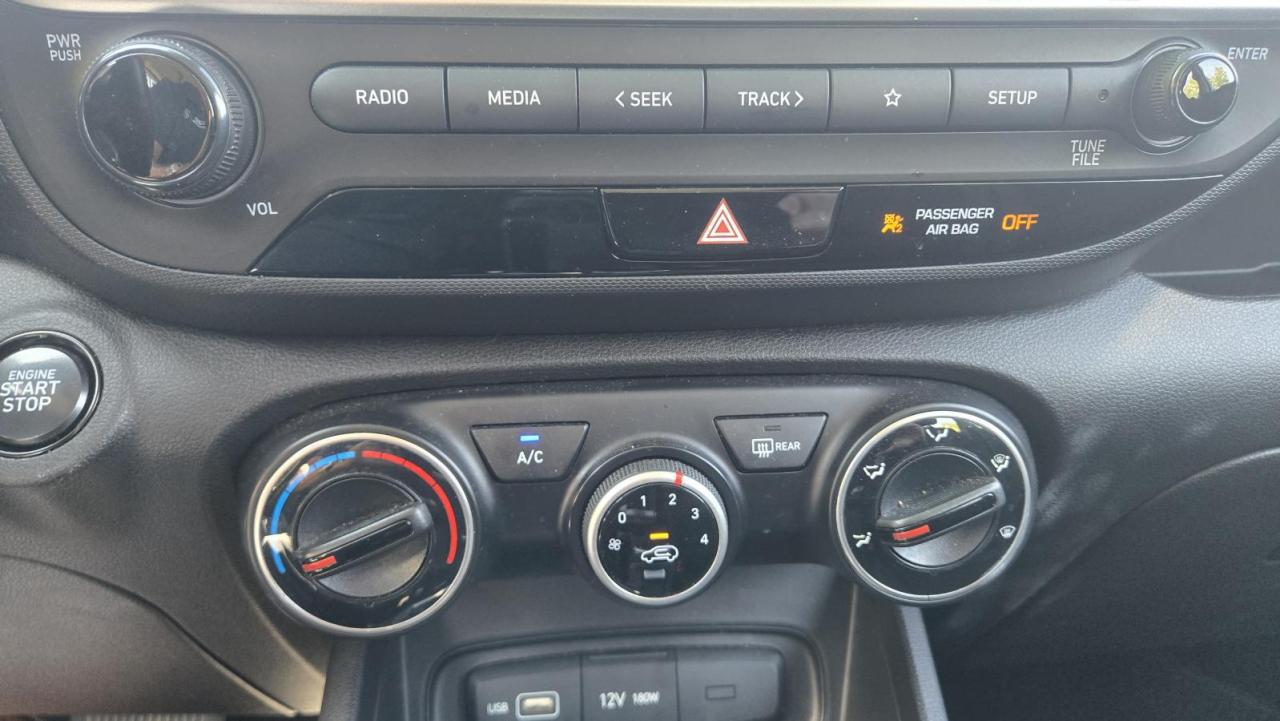 2022 Hyundai Venue PREFERRED Photo