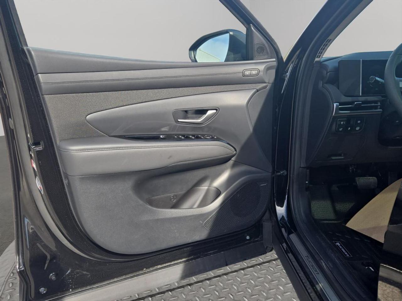 2026 Hyundai Tucson Hybrid Ultimate Photo