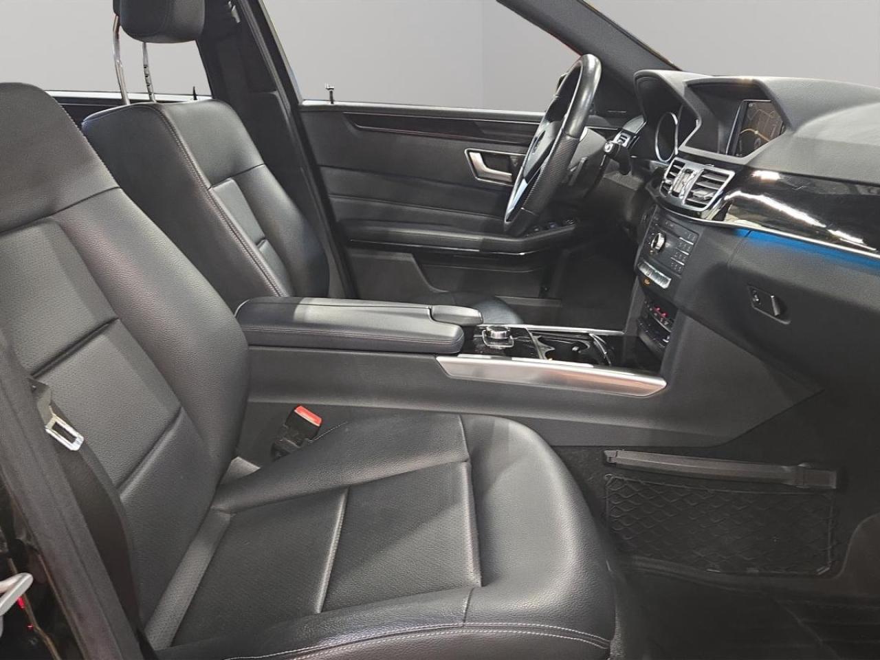 2016 Mercedes-Benz E-Class E 250 BlueTEC Photo