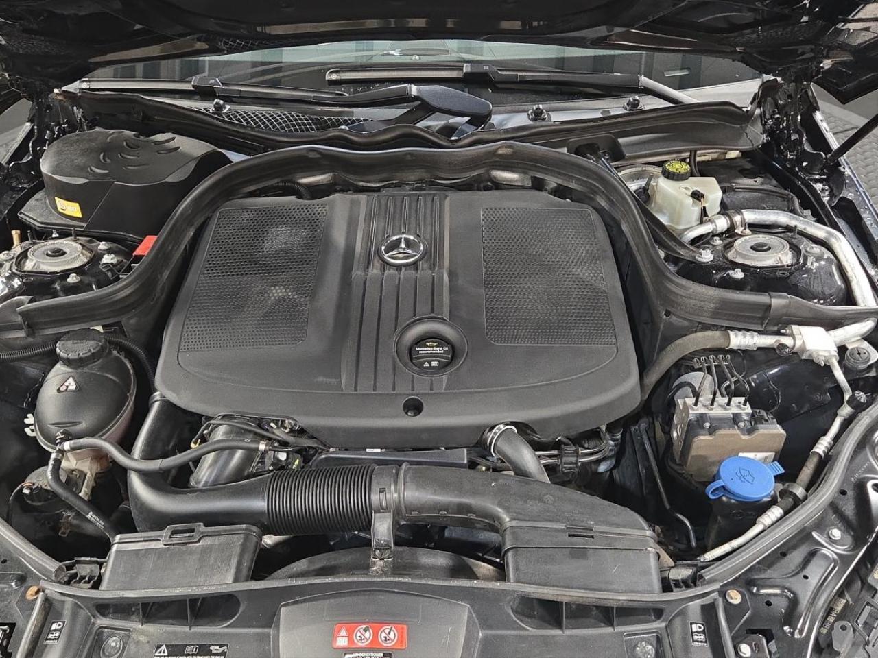 2016 Mercedes-Benz E-Class E 250 BlueTEC Photo