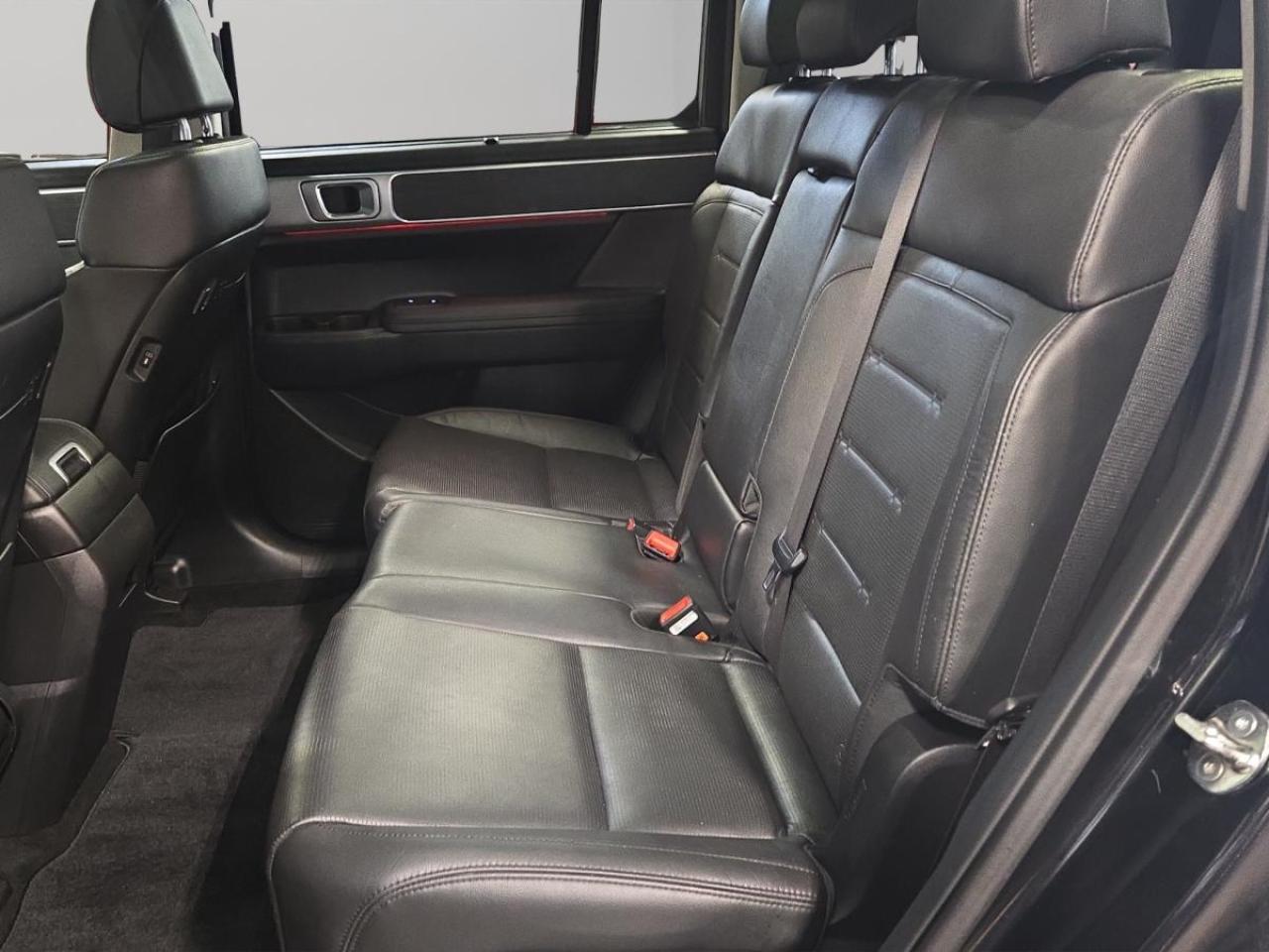 2024 Hyundai Santa Fe Luxury Photo