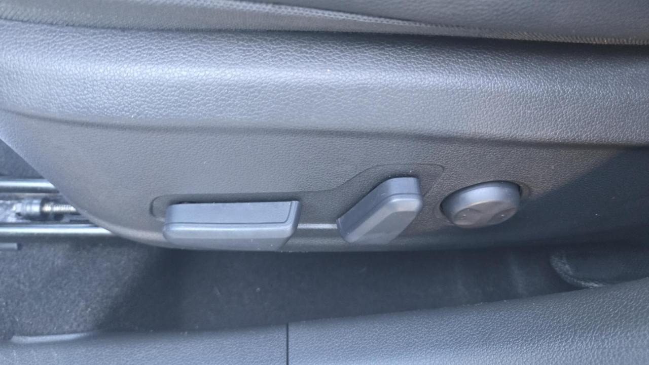 2021 Hyundai KONA Ultimate Photo