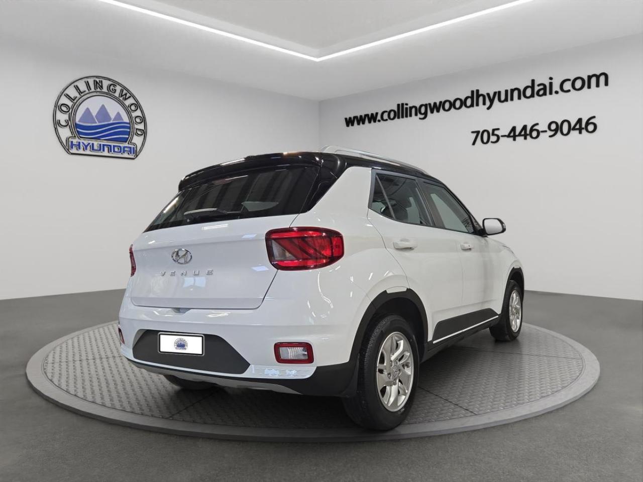 2021 Hyundai Venue PREFERRED Photo