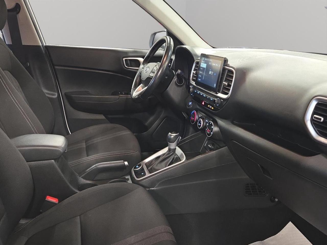 2021 Hyundai Venue PREFERRED Photo