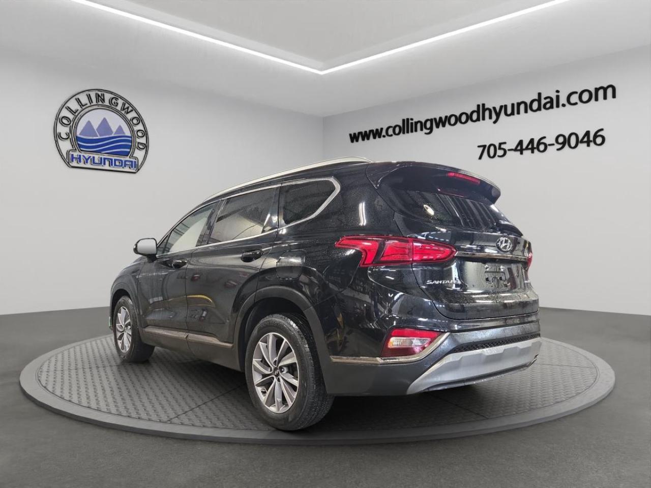 2020 Hyundai Santa Fe Luxury Photo4