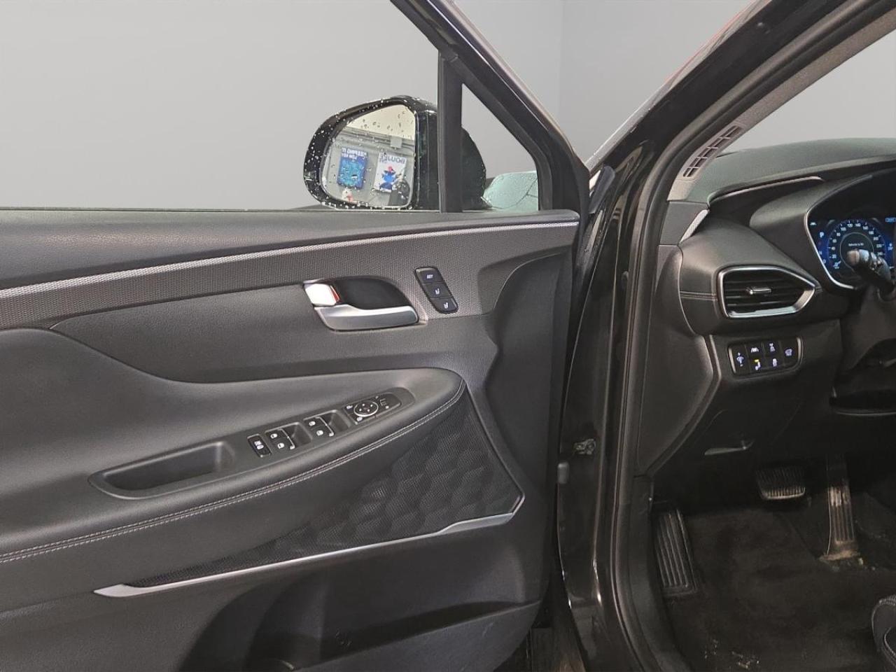 2020 Hyundai Santa Fe Luxury Photo