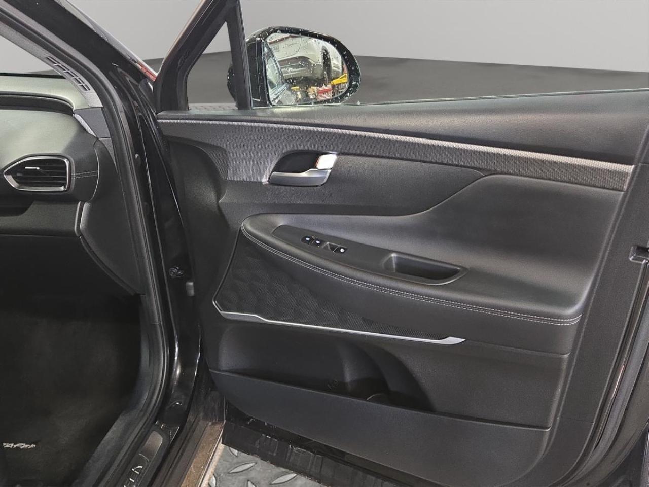 2020 Hyundai Santa Fe Luxury Photo