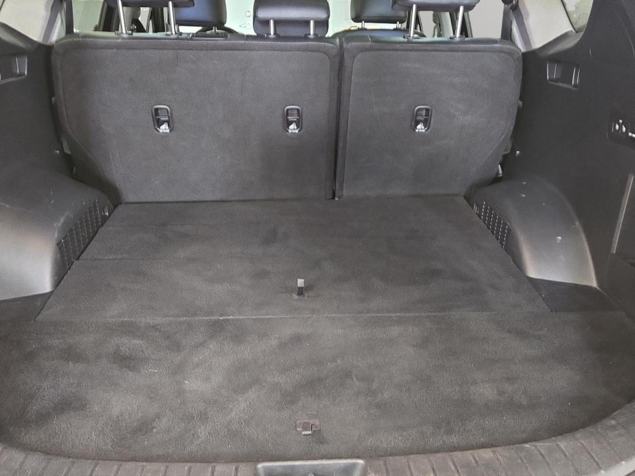 2020 Hyundai Santa Fe Luxury Photo