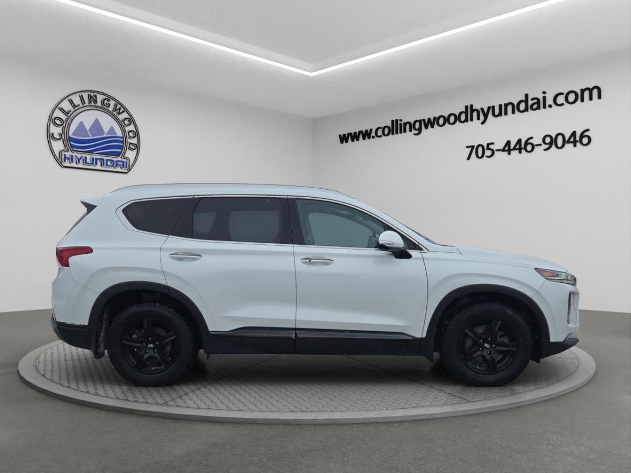 2020 Hyundai Santa Fe Ultimate Photo3