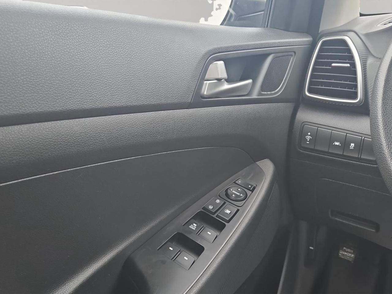 2019 Hyundai Tucson Essential Photo