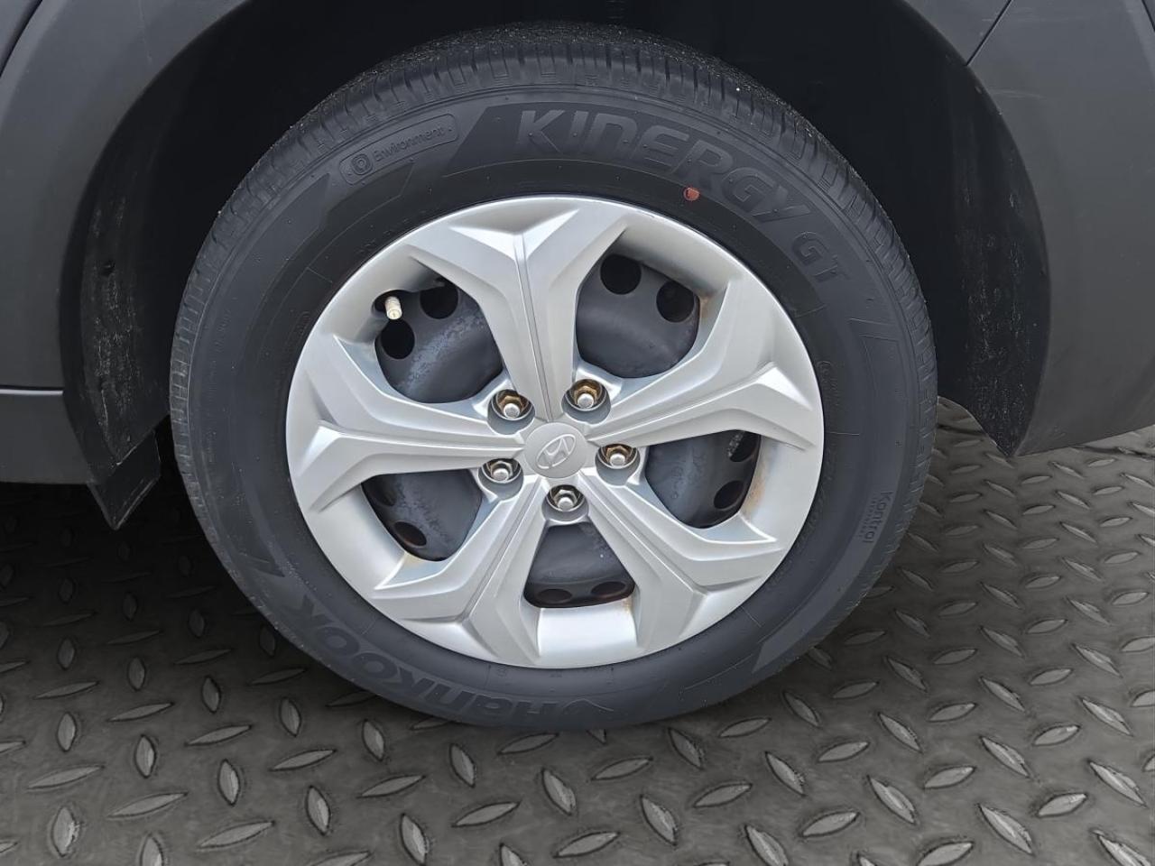 2019 Hyundai Tucson Essential Photo