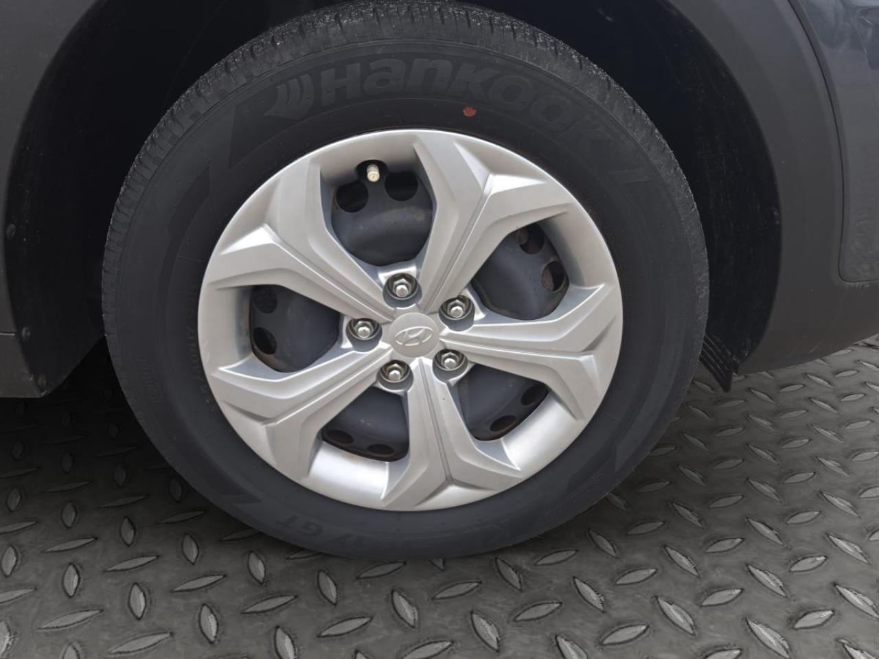 2019 Hyundai Tucson Essential Photo