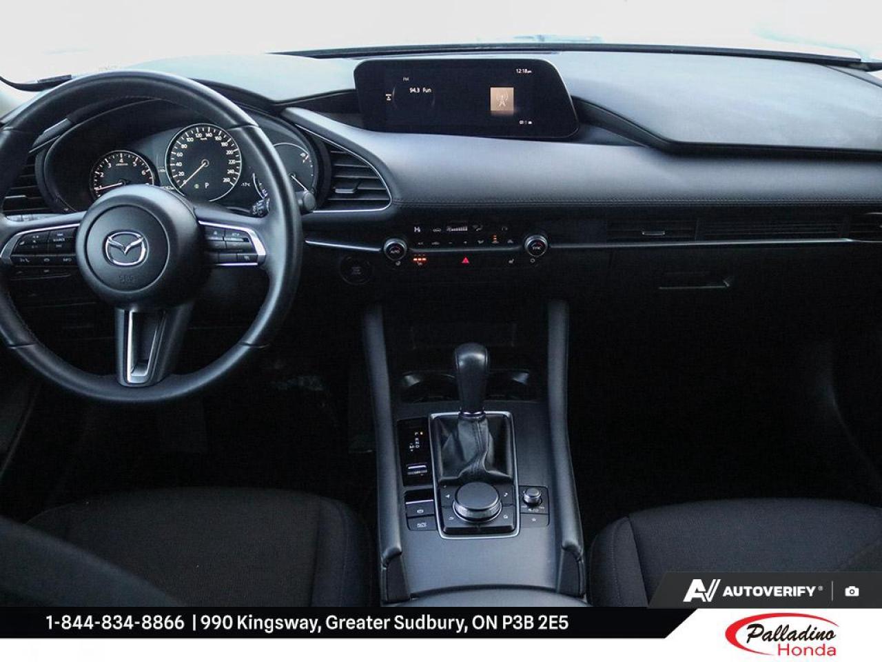 2024 Mazda MAZDA3 GS Photo