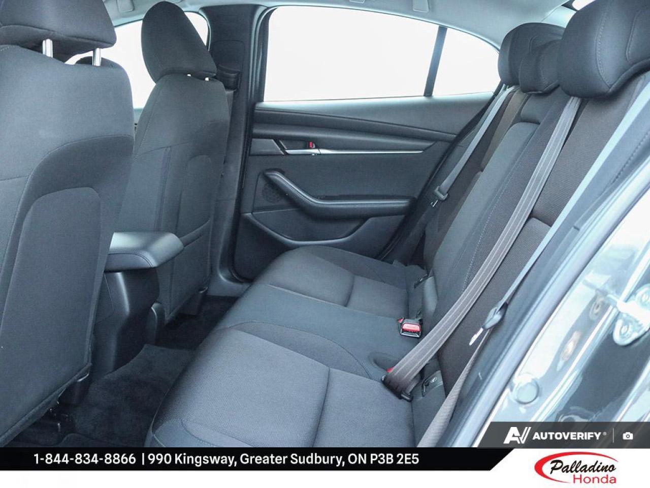 2024 Mazda MAZDA3 GS Photo