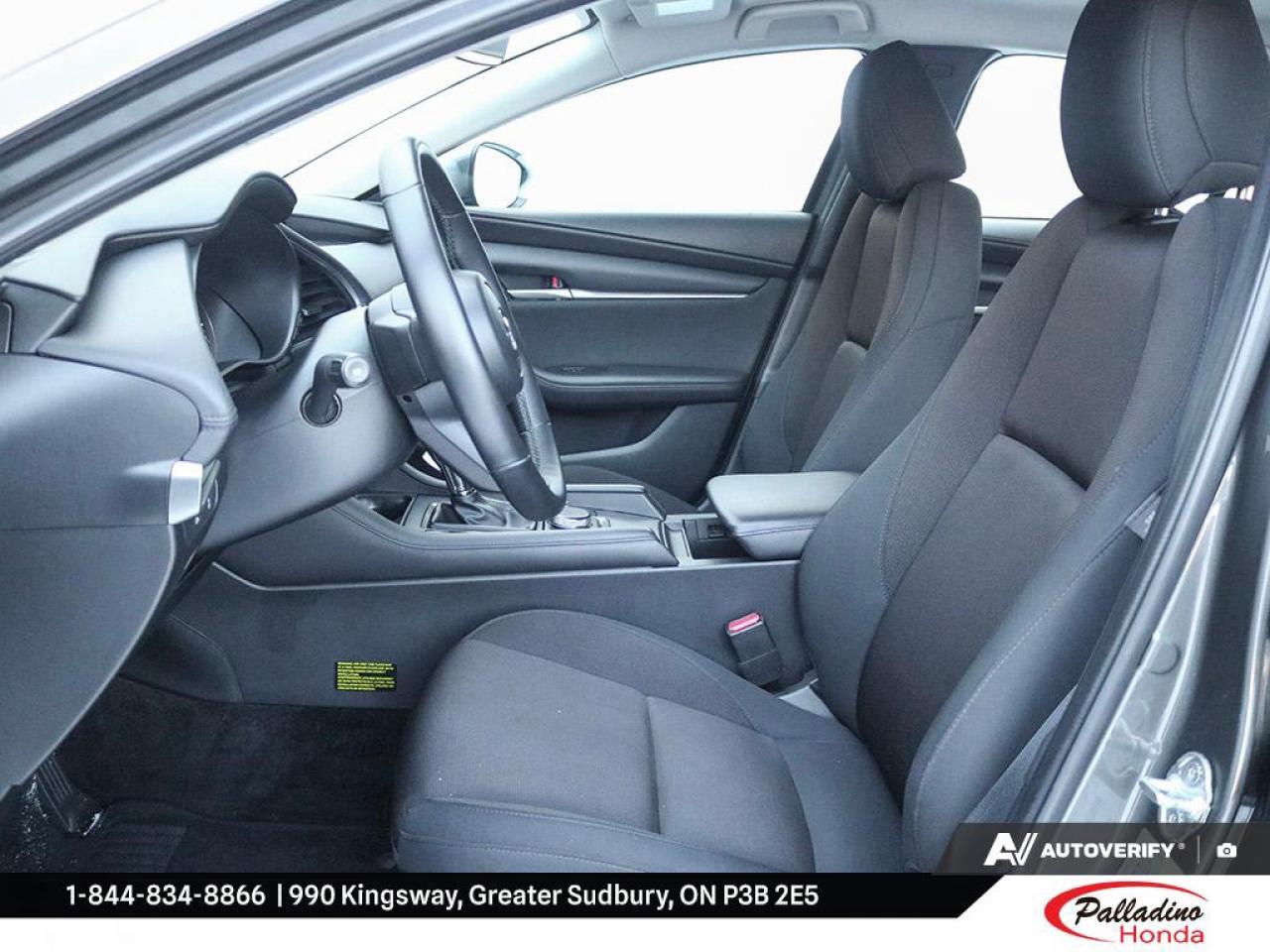 2024 Mazda MAZDA3 GS Photo