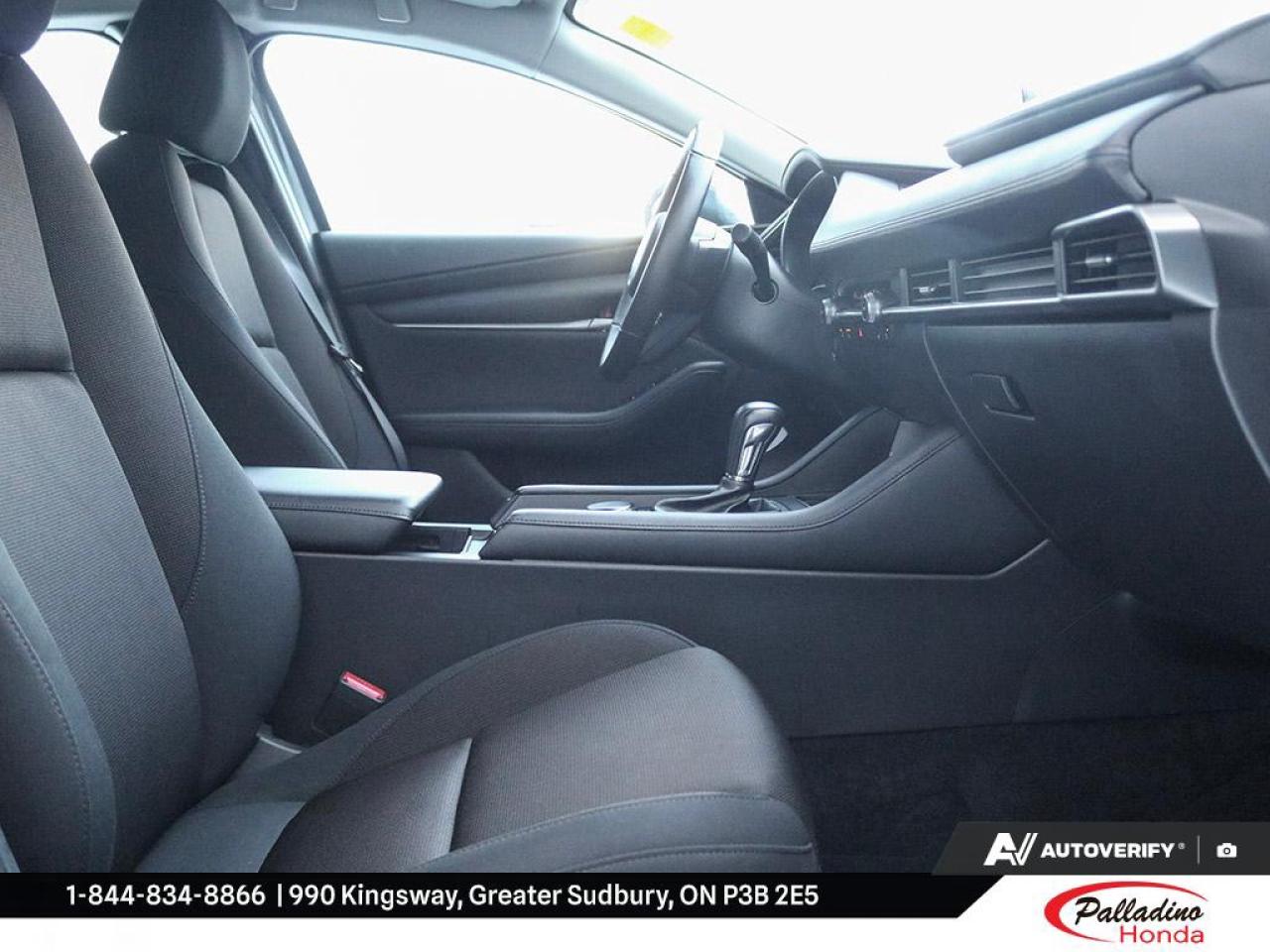 2024 Mazda MAZDA3 GS Photo