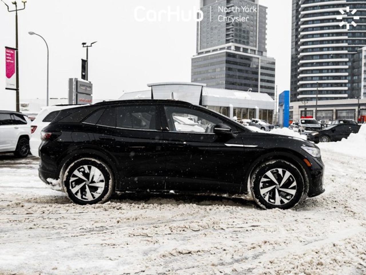 2024 Volkswagen ID.4 Pro S RWD Navi ACC Heated & Vented Seats Lane Assist Photo