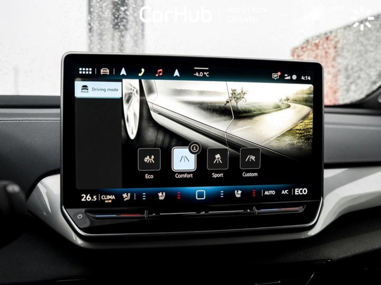 2024 Volkswagen ID.4 Pro S RWD Navi ACC Heated & Vented Seats Lane Assist Photo