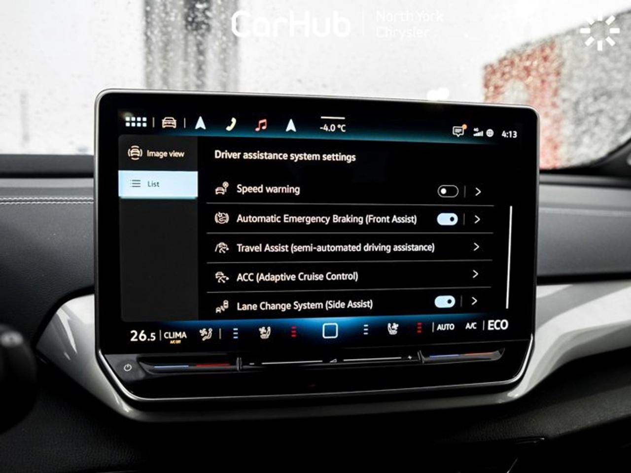 2024 Volkswagen ID.4 Pro S RWD Navi ACC Heated & Vented Seats Lane Assist Photo