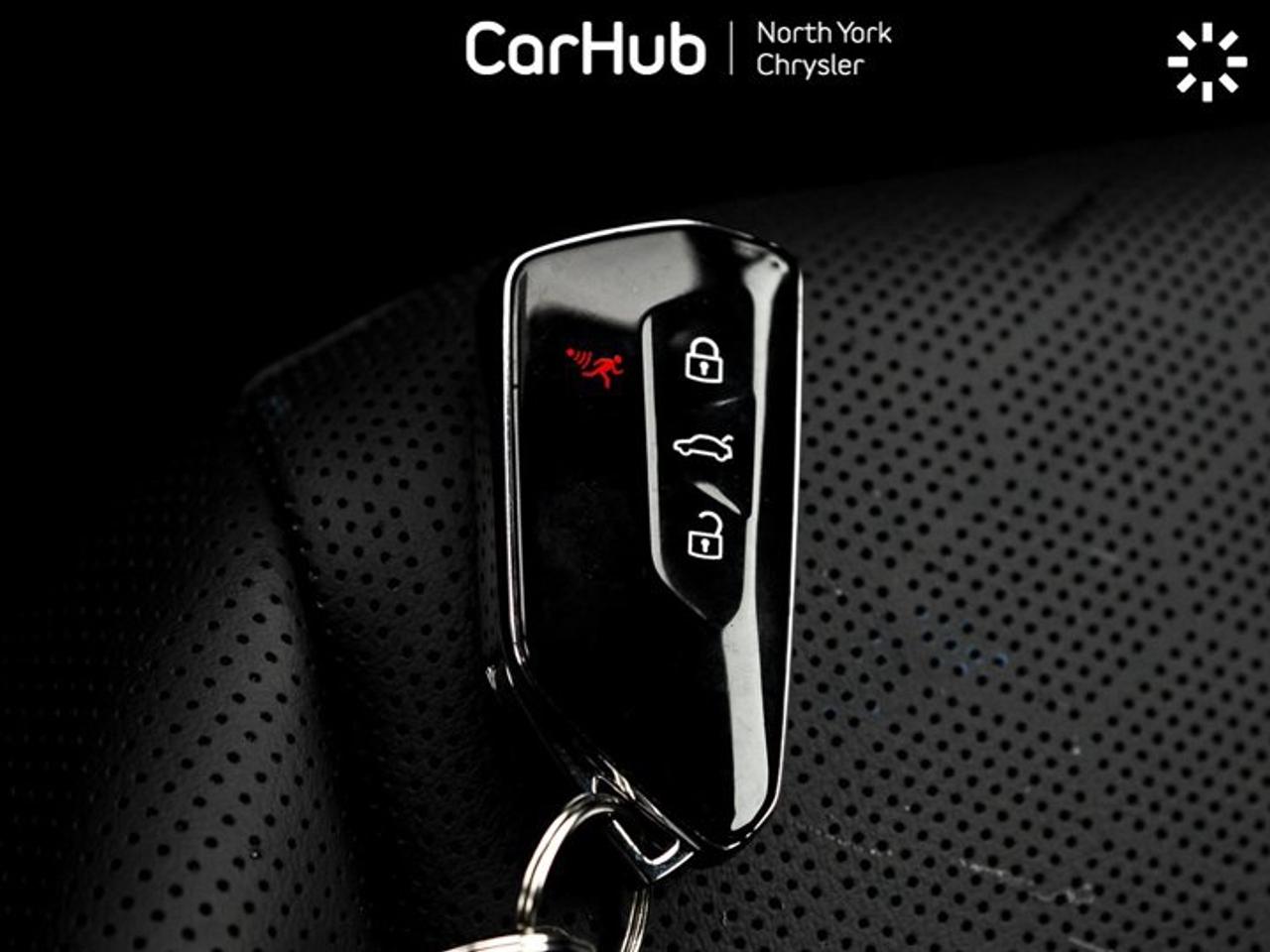 2024 Volkswagen ID.4 Pro S RWD Navi ACC Heated & Vented Seats Lane Assist Photo