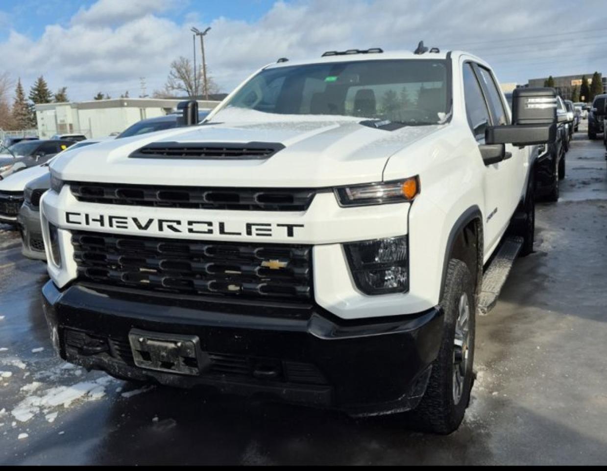 Check out this certified 2023 Chevrolet Silverado 2500HD Custom Crew 4WD | Diesel | Remote Start | 5th Wheel Prep | Power Seat | Trailer Brake Control & More. Its Automatic transmission and 6.6L engine will keep you going. This Chevrolet Silverado 2500HD features the following options: Reverse Camera, Remote Start, Air Conditioning, 4WD, Tilt Steering Wheel, Steering Radio Controls, Power Windows, Power Locks, Traction Control, and Power Mirrors. See it for yourself at Mark Wilsons Better Used Cars, 5055 Whitelaw Road, Guelph, ON N1H 6J4.MASSIVE SELECTION: 500+ vehicles in ONE LOCATION, all Live Market Priced for the best value!STRAIGHTFORWARD & TRANSPARENT PRICING: Our Advertised Price INCLUDES:Safety Certification! (No separate certification fee upcharge).FREE Carfax History Report!NO upcharge for paying cash!CONFIDENCE & PEACE OF MIND: 30-Day/3,000 km Warranty INCLUDED! Plus a 5-Day Exchange Privilege!*EASY FINANCING: Better-than-bank rates, $0 Down, and 3 Months No Payments available OAC. BAD CREDIT APPROVED HERE!WE BUY CARS: Get Top Dollar for your trade, or sell us your vehicle for CASH even if you dont buy ours!www.shopwilsons.comAn Honest, Transparent Buying Experience. Trusted in business since 1961!(Cash Prices Exclude HST and Licensing Fees only.)