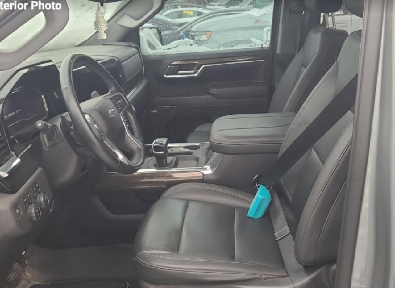 2024 Chevrolet Silverado 1500 RST Crew 4WD | 6.2L | Leather | Sunroof | 360 Camera | Adaptive Cruise | Active Exhaust | and More ! Photo