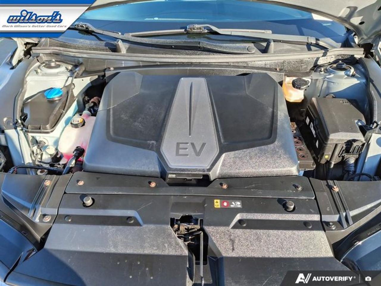 2022 Kia EV6 Long Range | Heated Wheel + Seats | Smart Cruise | Nav | Power Seat | CarPlay + Android | and More ! Photo