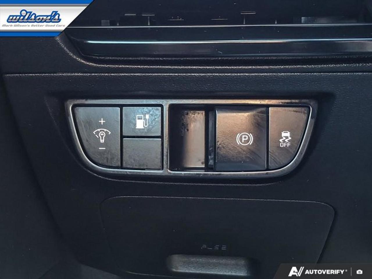 2022 Kia EV6 Long Range | Heated Wheel + Seats | Smart Cruise | Nav | Power Seat | CarPlay + Android | and More ! Photo