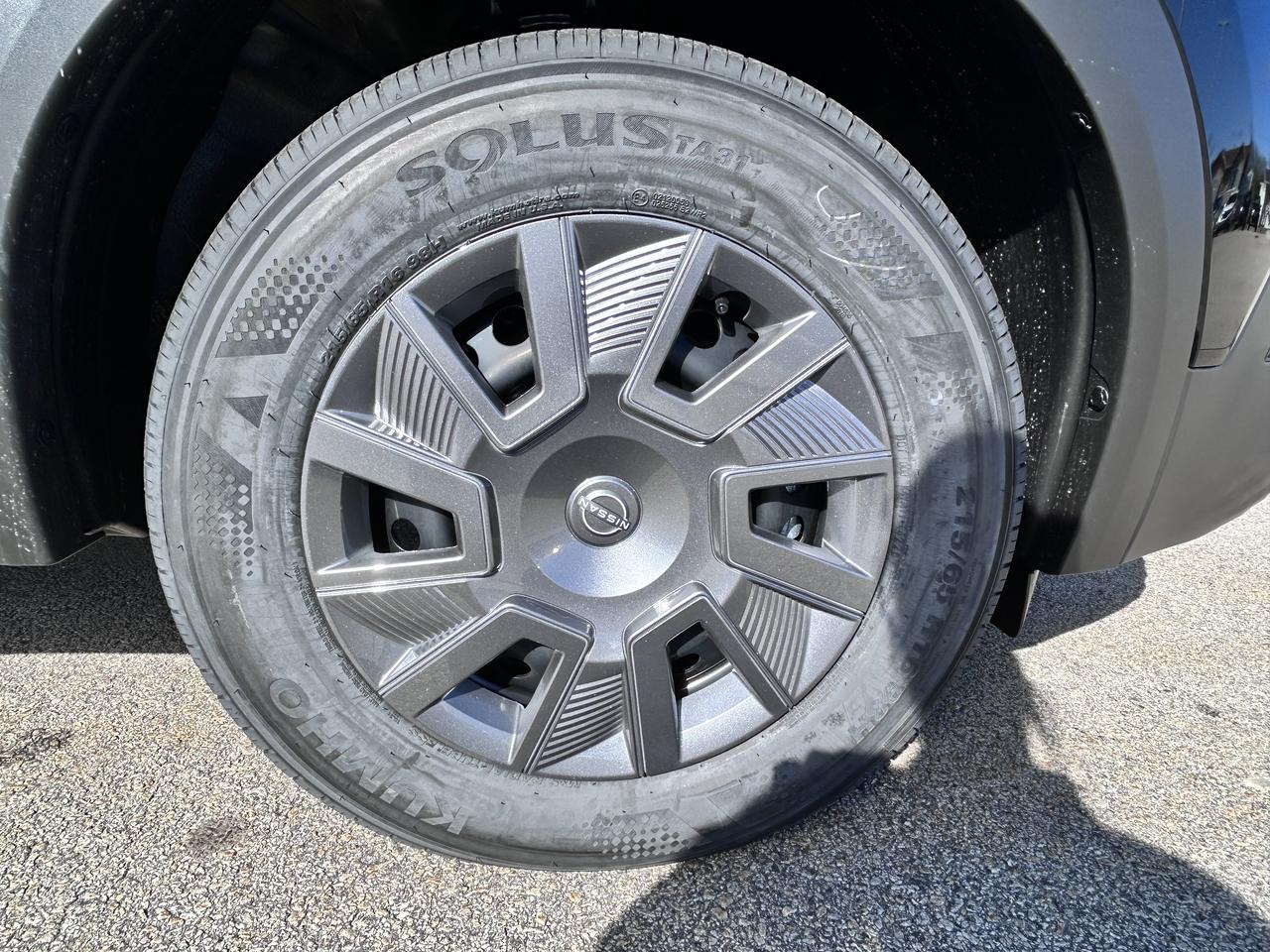 2026 Nissan Kicks S Photo