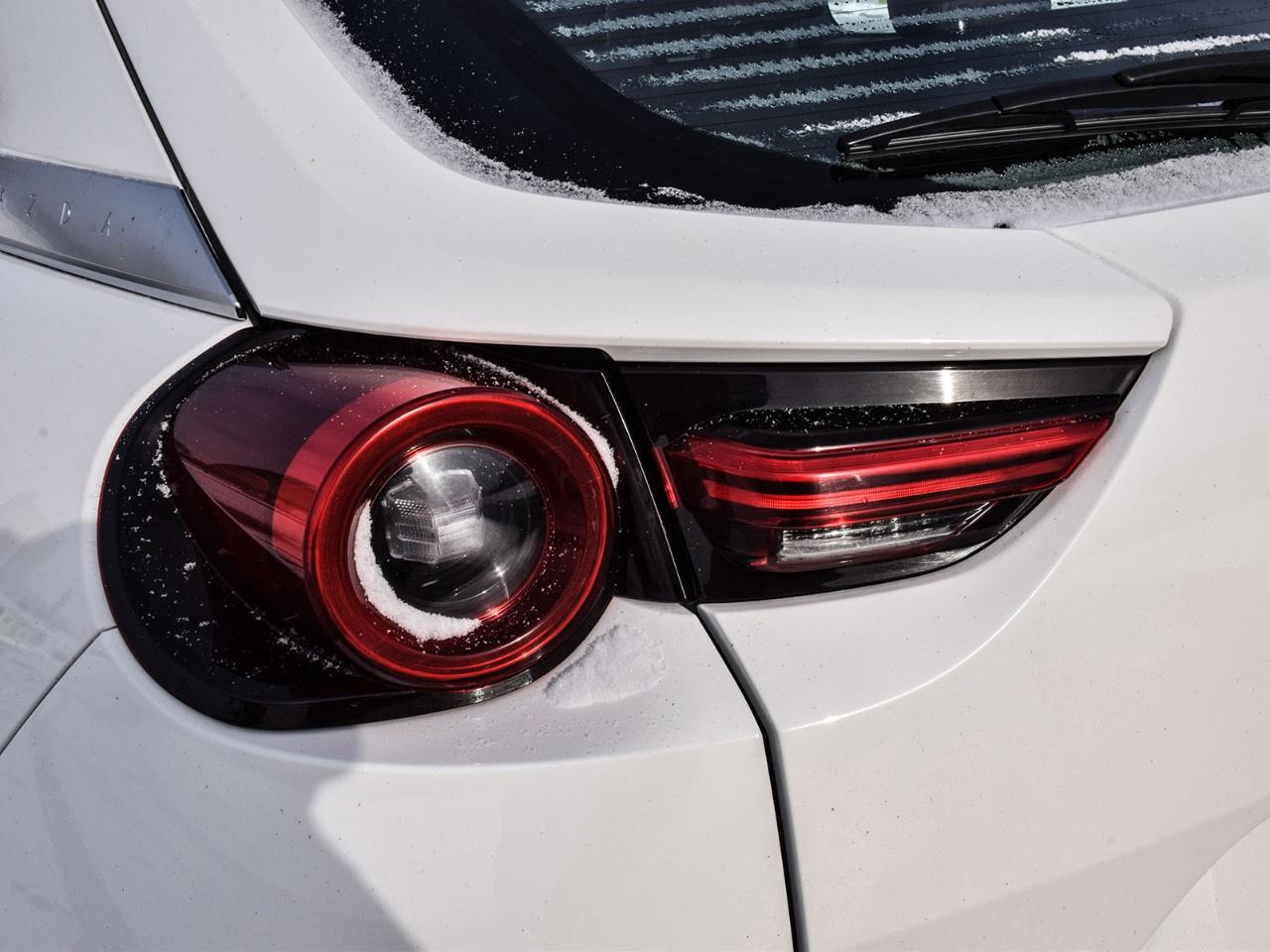 2022 Mazda MX-3 0 EV GT FWD Photo