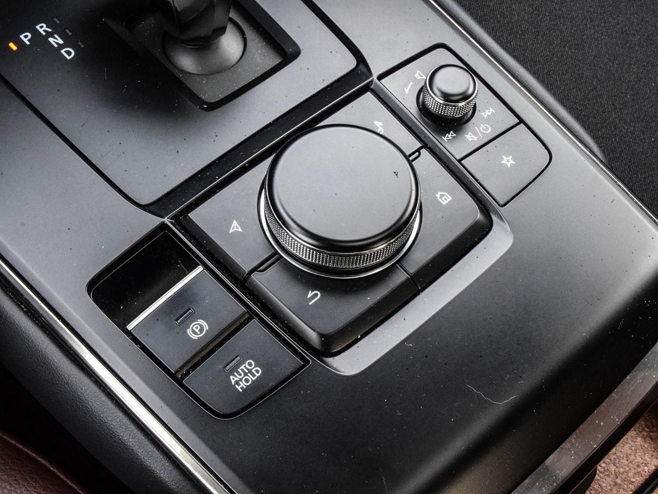 2022 Mazda MX-3 0 EV GT FWD Photo