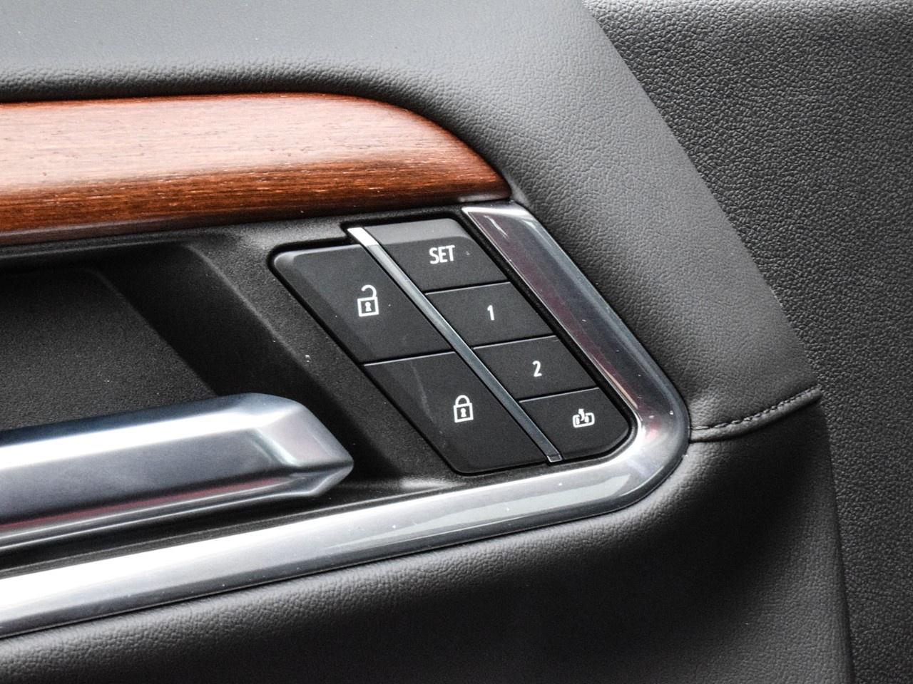 2023 GMC Sierra 1500 Crew Cab Short Box 4-Wheel Drive Denali Photo