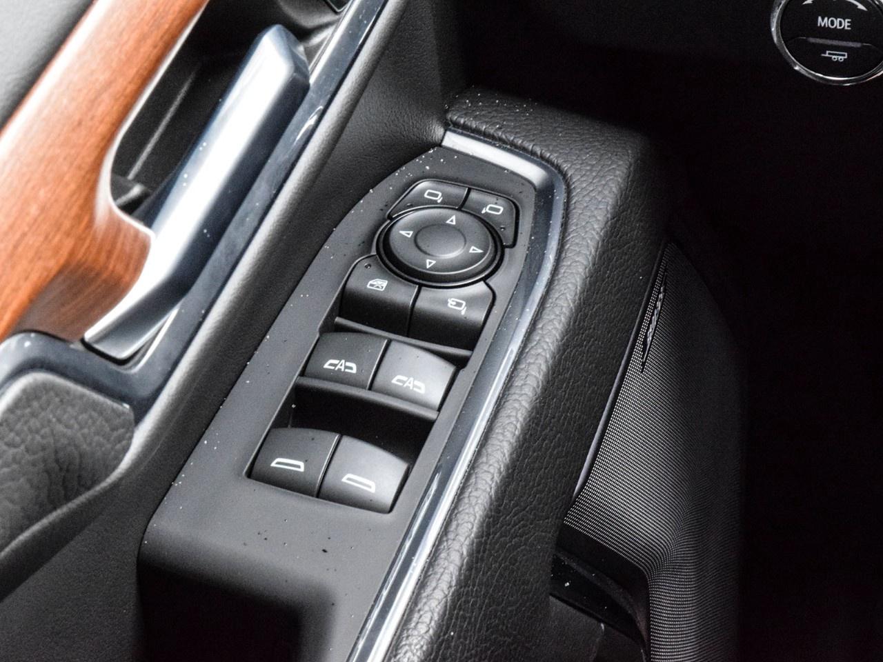 2023 GMC Sierra 1500 Crew Cab Short Box 4-Wheel Drive Denali Photo