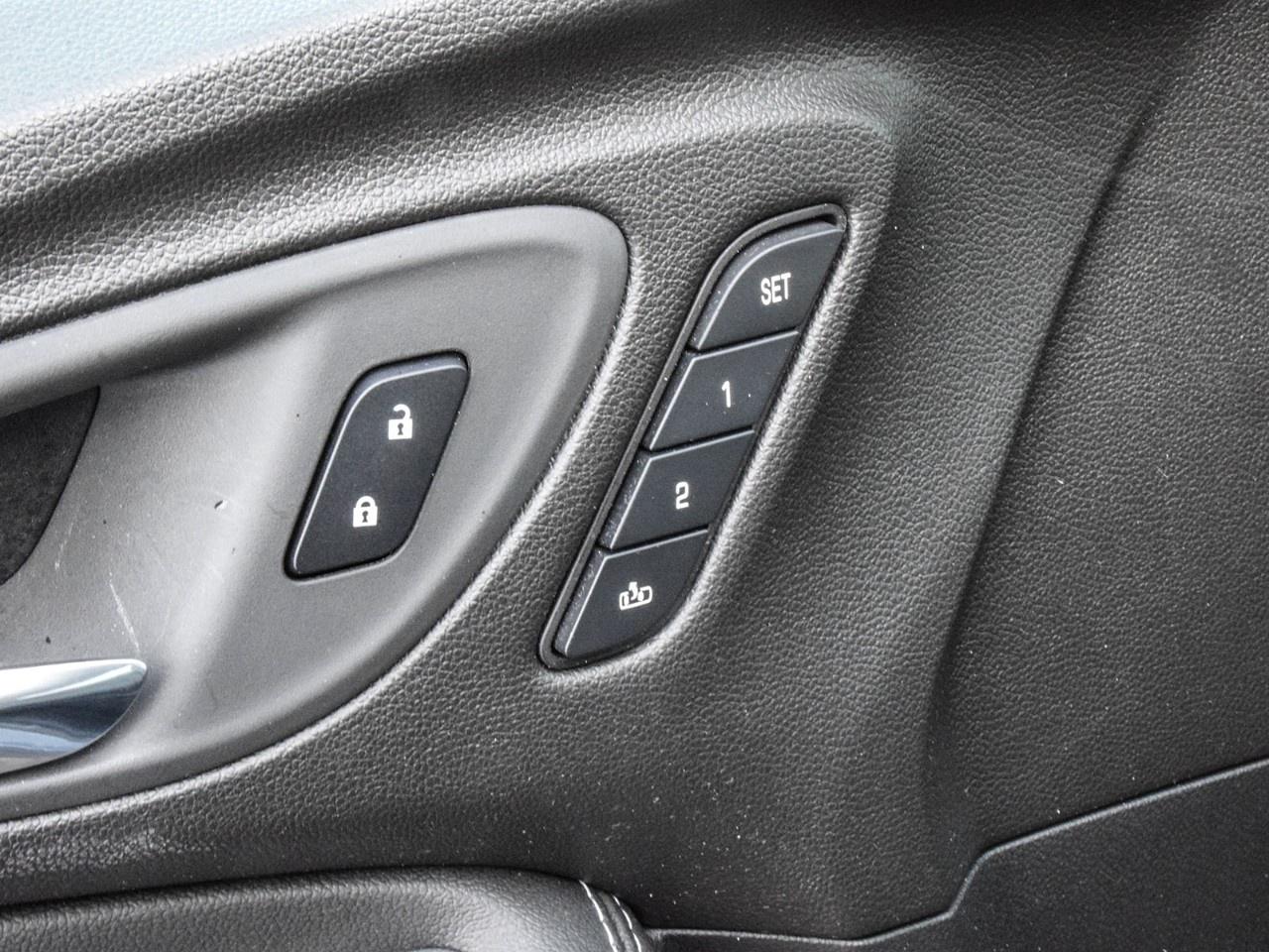 2024 Buick Encore GX Avenir AWD Photo