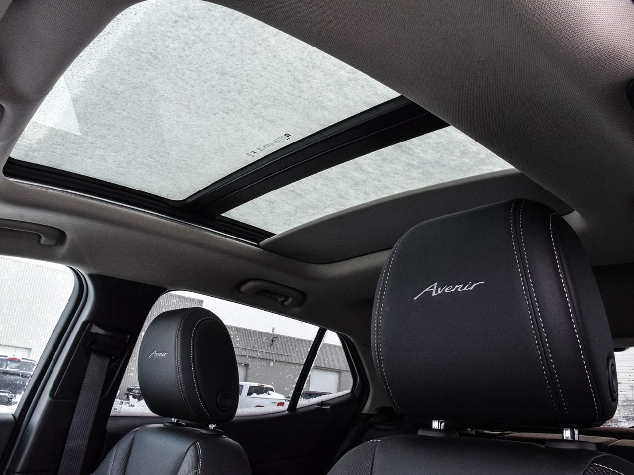 2024 Buick Encore GX Avenir AWD Photo