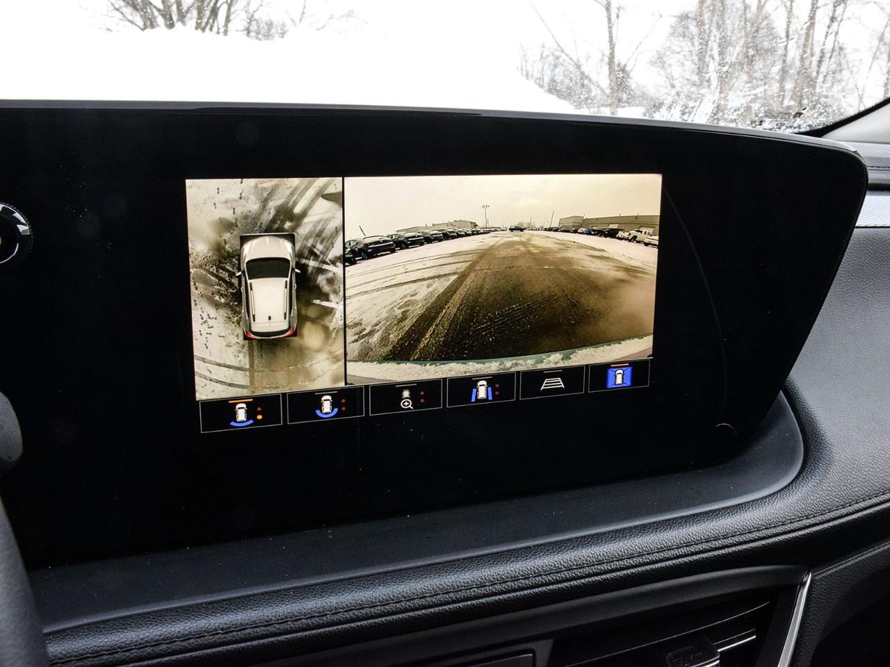 2024 Buick Encore GX Avenir AWD Photo