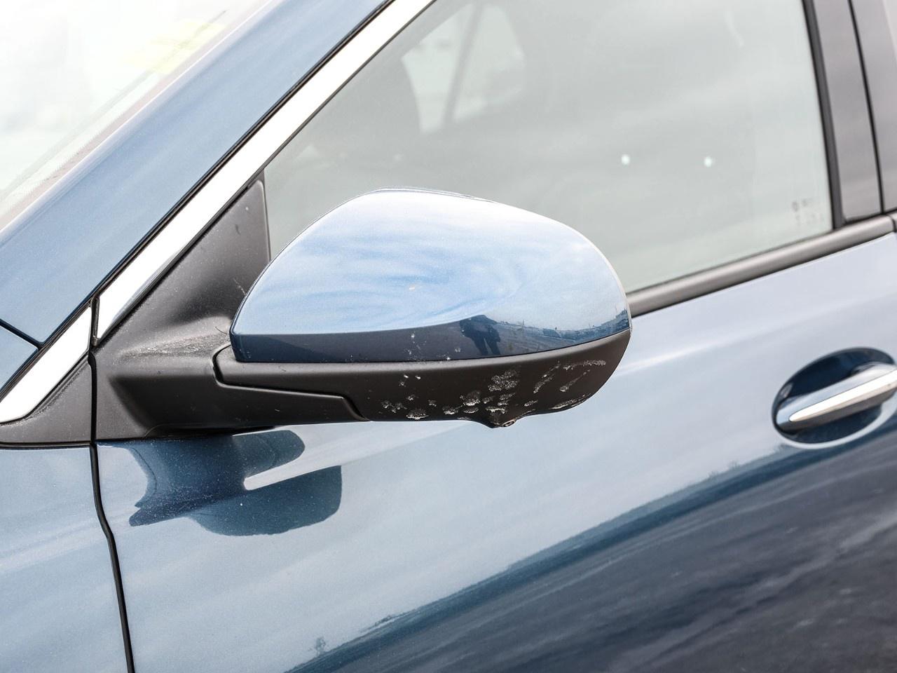 2024 Buick Encore GX Avenir AWD Photo