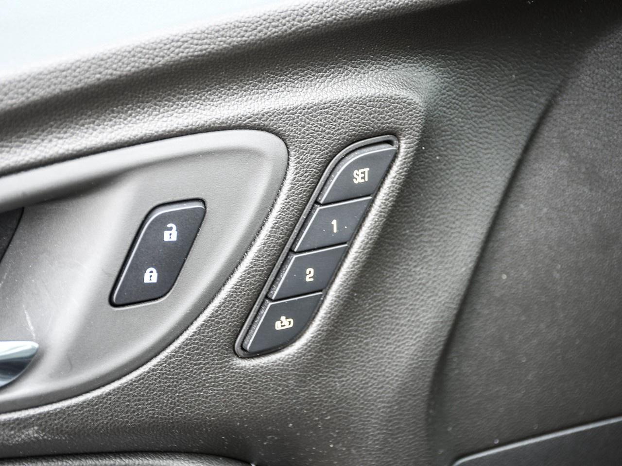 2024 Buick Encore GX Avenir AWD Photo